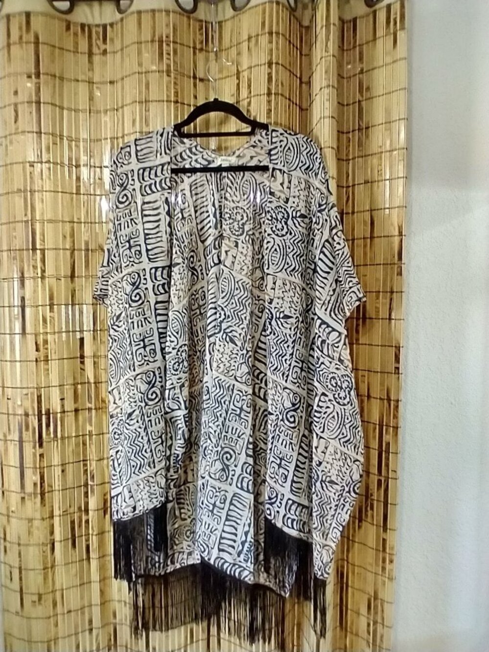 Janice Printed Fringe Open-Front Kimono / Duster in Black and Off-White / Cream